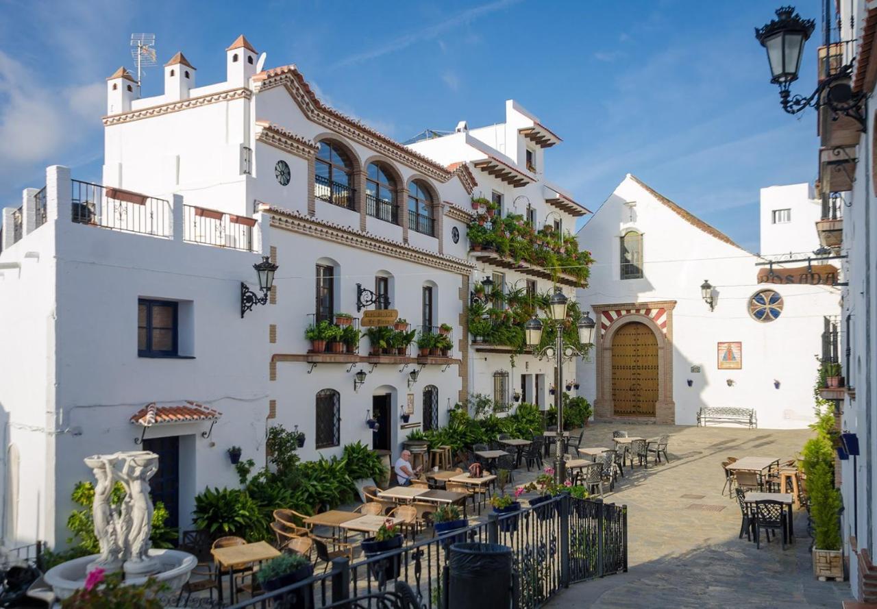 La Plaza