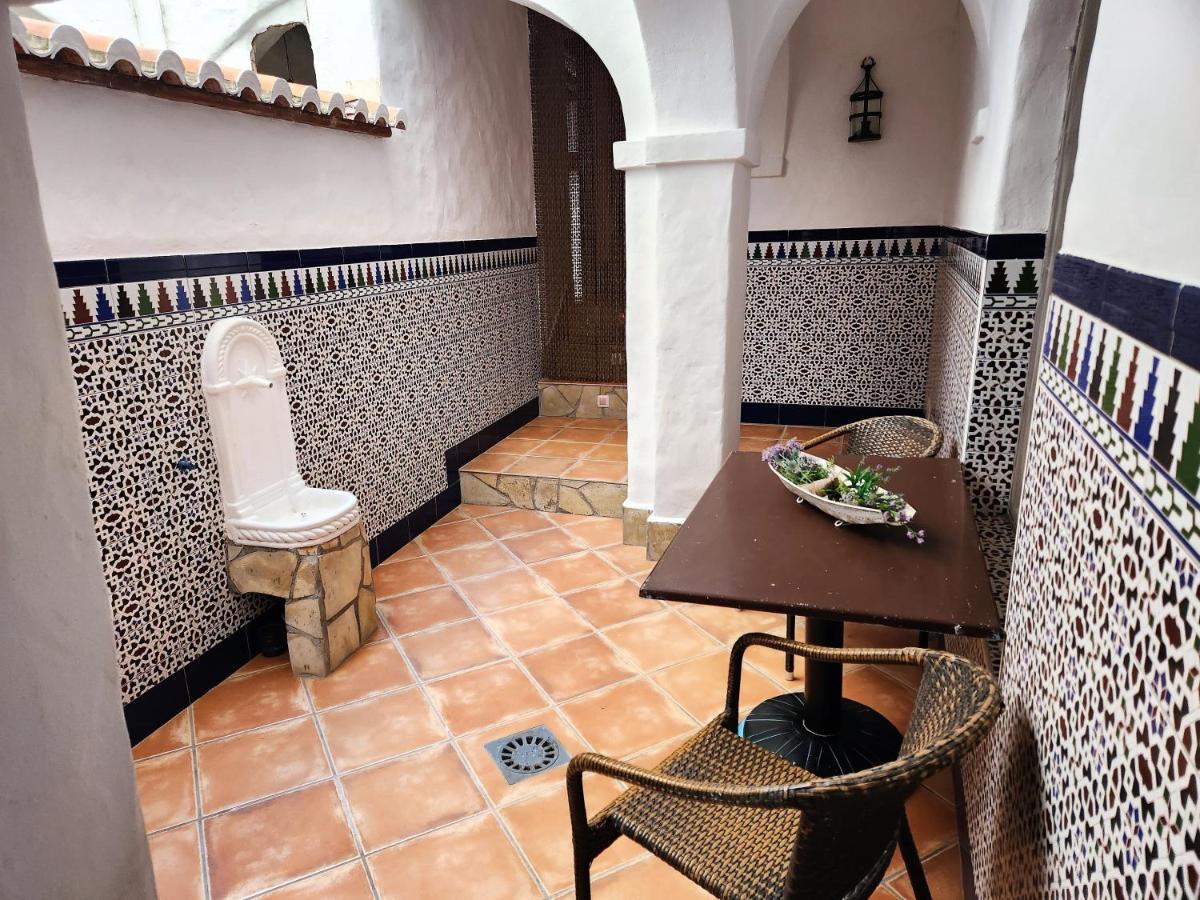 La Plaza Hotel