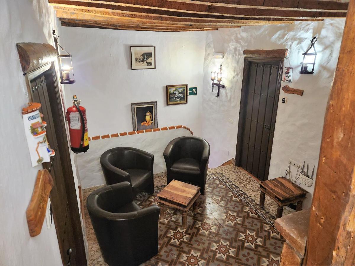 Hotel La Plaza Canillas de Albaida
